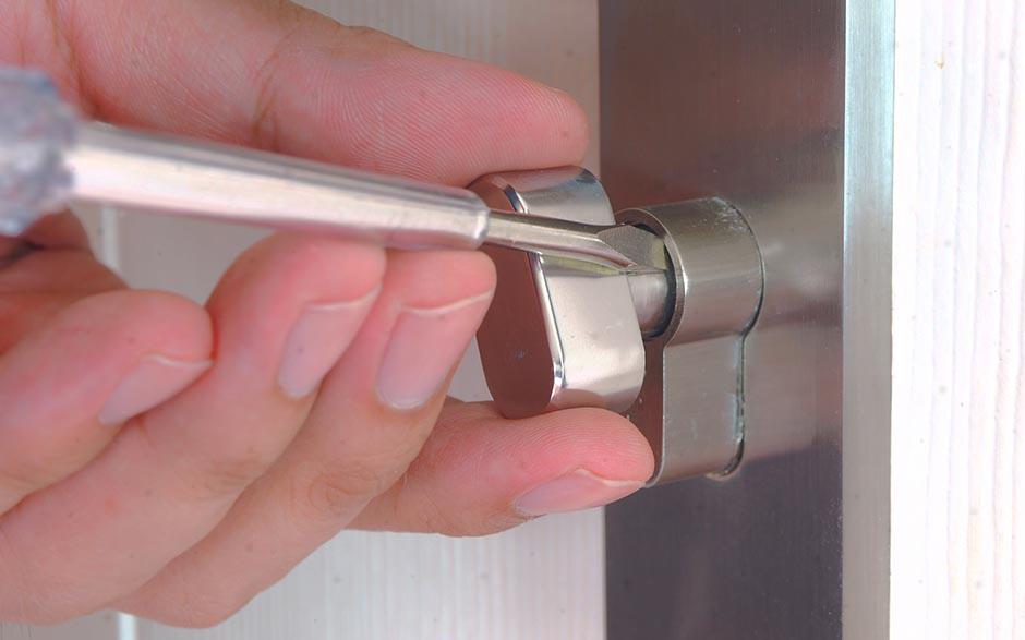 serrurier solution aluminium Puteaux